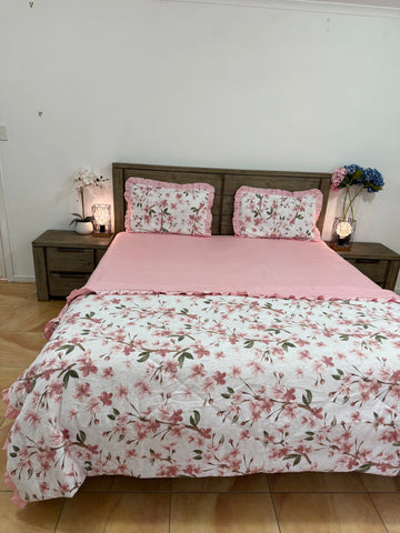 4PCS Super king Comforter with FITTED bedsheet