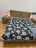 Ultrasonic XL queen lightweight Comforter